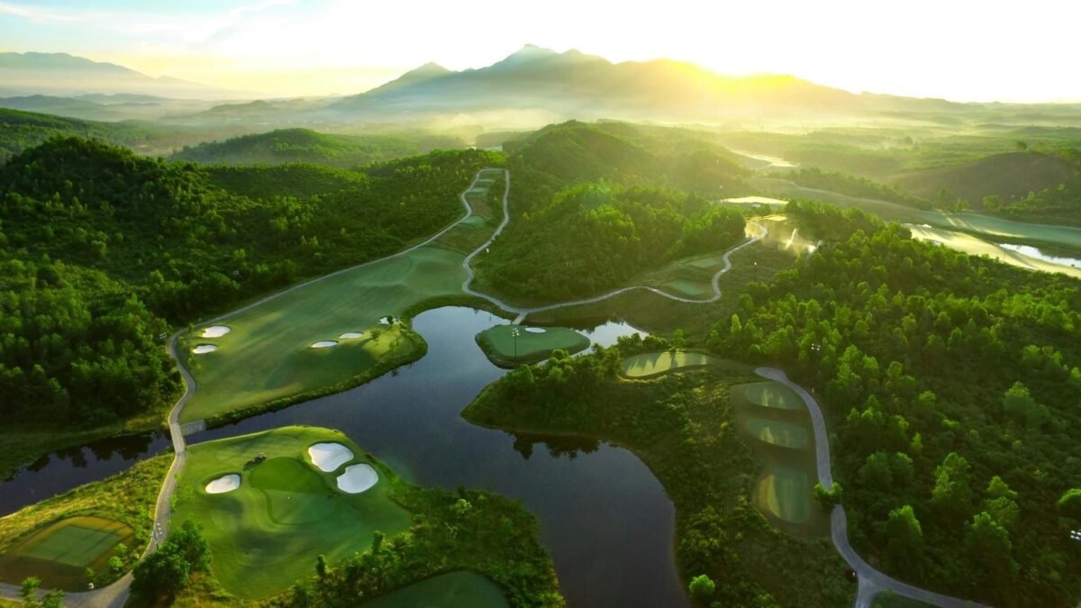 Exclusive Luxury Golf Courses in Central Vietnam: A Premier Destination for Elite Travelers